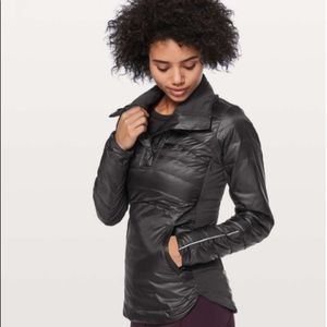 Lululemon Down for a run pullover size 8